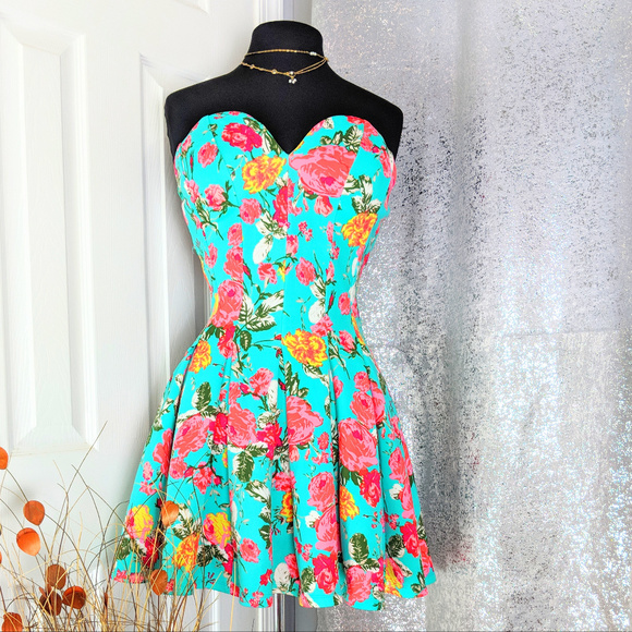 EMERALD SUNDAE Aqua Floral Strapless Dress Sz S - Picture 1 of 4